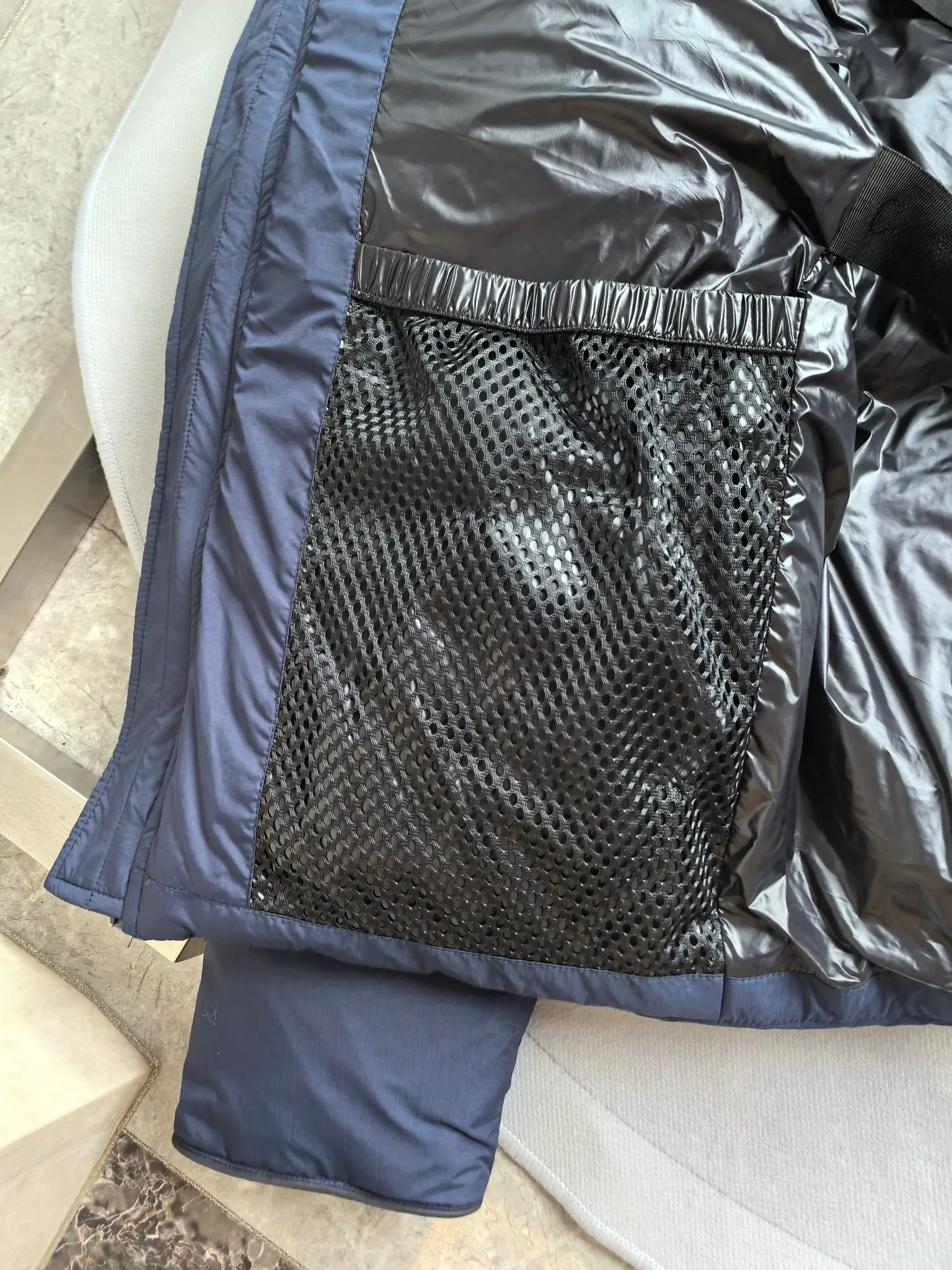 P880 E2802 Lawrence Puffer Jacket men's stand collar down jacket. Color: blue detail. Size: S M L XL XXL.